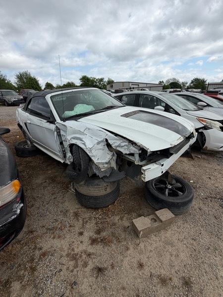 Ford Mustang Convertible 2000