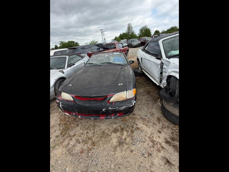 Ford Mustang GT convertible 1996