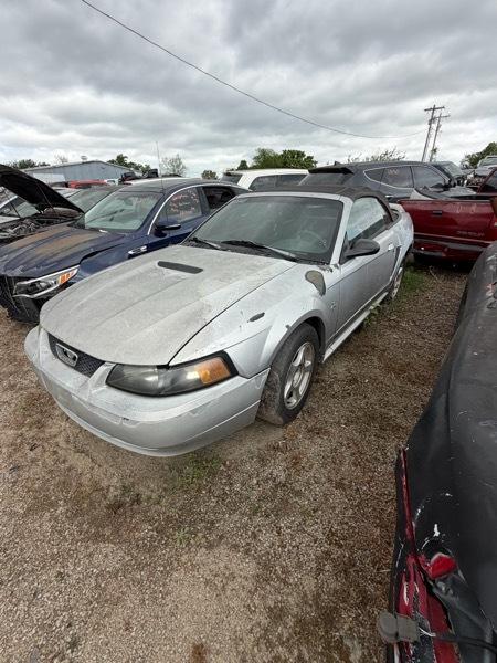 Ford Mustang Convertible 2000