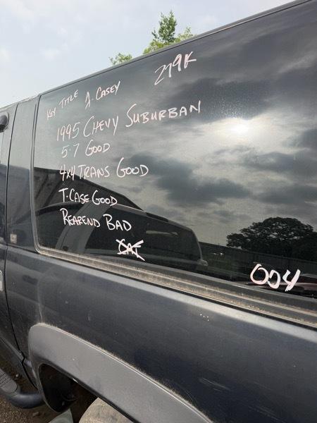 Chevrolet Suburban K1500 4WD 1995