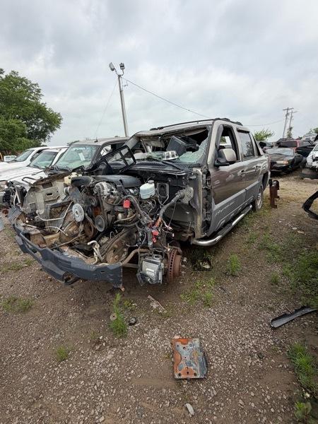 Chevrolet Avalanche 2500 4WD 2002