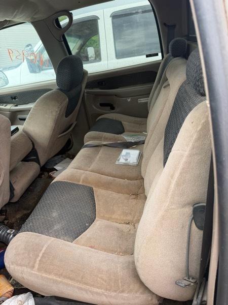 Chevrolet Avalanche 1500 4WD 2002