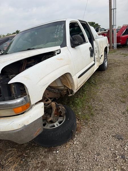 GMC Sierra 1500 SL Ext. Cab Short Bed 4WD 2001