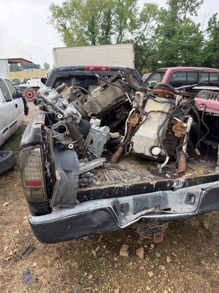 Dodge Ram 1500 Laramie Mega Cab 4WD 2006