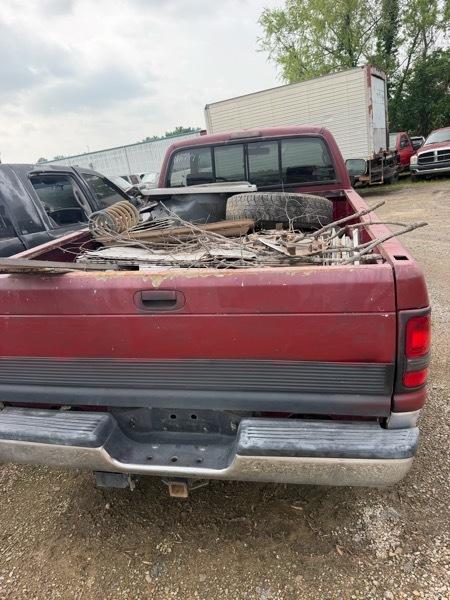 Dodge Ram 1500 Reg. Cab 6.5-ft. Bed 4WD 1996