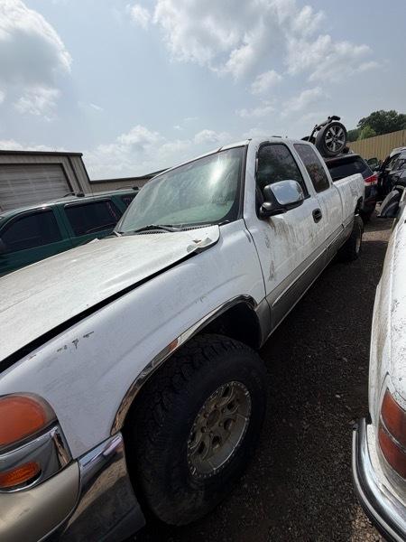 GMC Sierra 1500 SLE Ext. Cab 4-Door Long Bed 4WD 2000