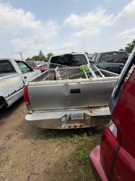 GMC Sierra C/K 1500 Ext. Cab 6.5-ft. Bed 4WD 1998