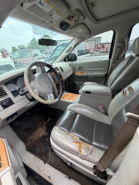 Chrysler Aspen Limited 2WD 2008