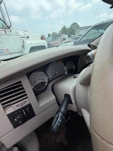 Chrysler Aspen Limited 2WD 2008