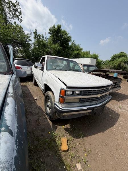 Chevrolet C/K 1500 Reg. Cab 6.5-ft. Bed 4WD 1989