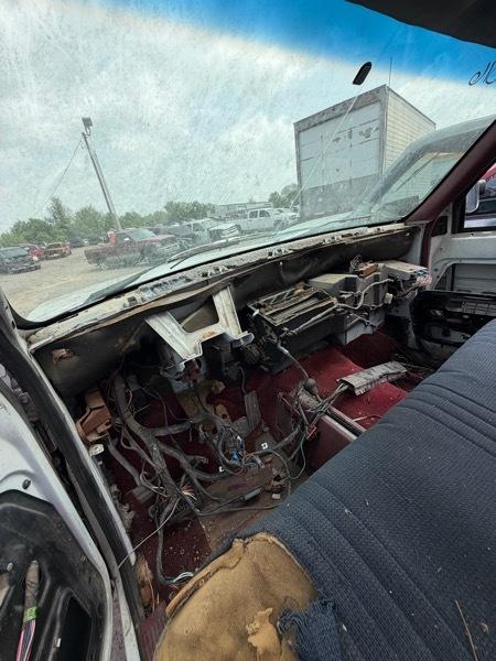 Chevrolet C/K 1500 Reg. Cab 6.5-ft. Bed 4WD 1989