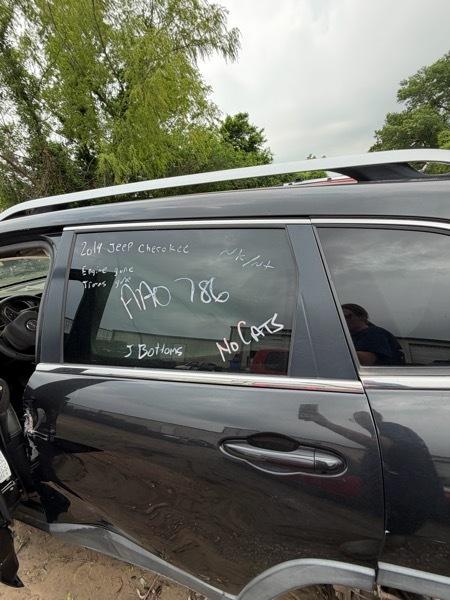 Jeep Cherokee Latitude FWD 2014