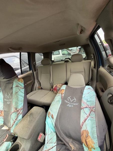 Jeep Liberty Sport 2WD 2006