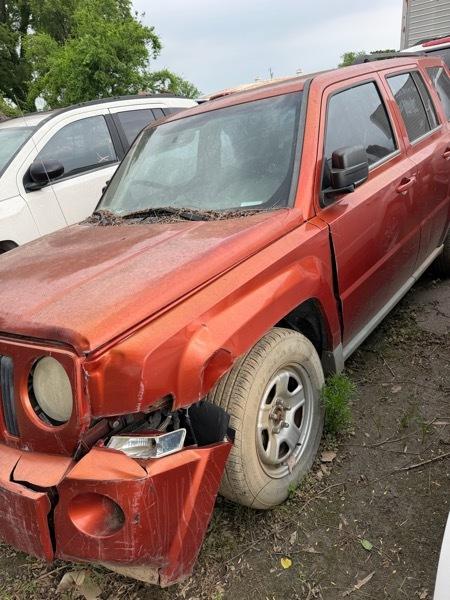 Jeep Patriot Sport 2WD 2010