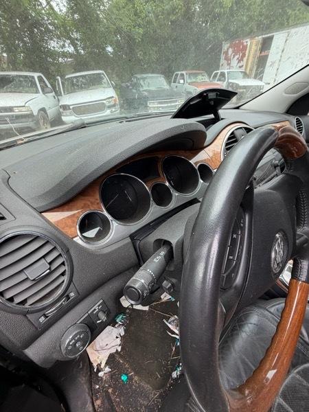 Buick Enclave CXL 2XL AWD 2010