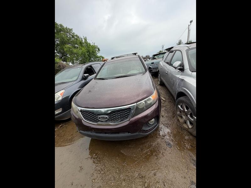 Kia Sorento LX 2WD 2012