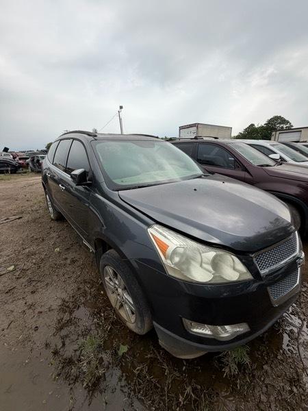 Chevrolet Traverse LT2 AWD 2010