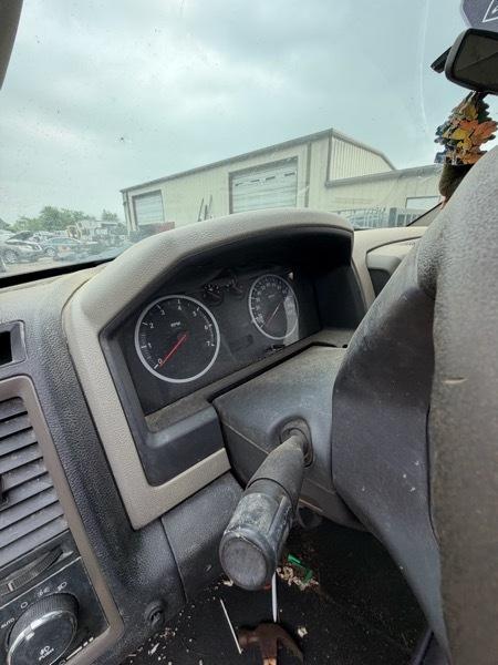 RAM 1500 ST Quad Cab 2WD 2012