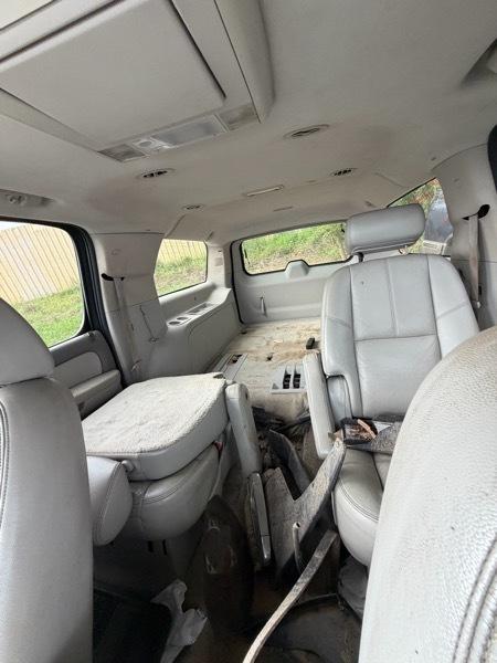 Chevrolet Suburban LTZ 1500 4WD 2008