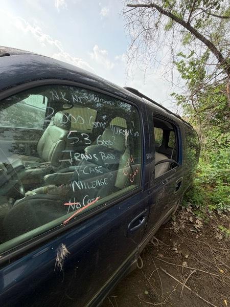 GMC Yukon XL 1500 4WD 2000