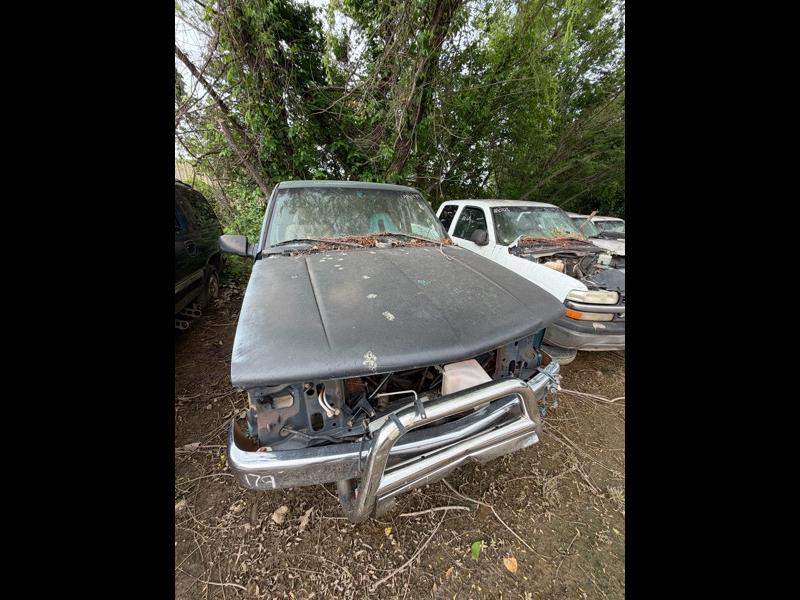 Chevrolet C/K 1500 Ext. Cab 6.5-ft. Bed 4WD 1995