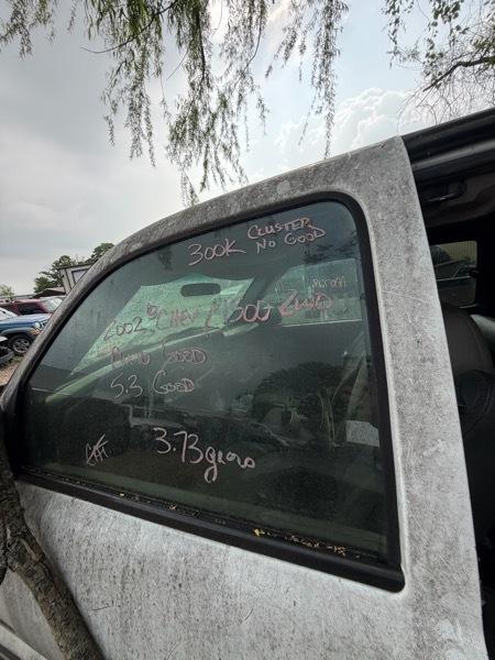 Chevrolet Silverado 1500 Ext. Cab Short Bed 2WD 2002