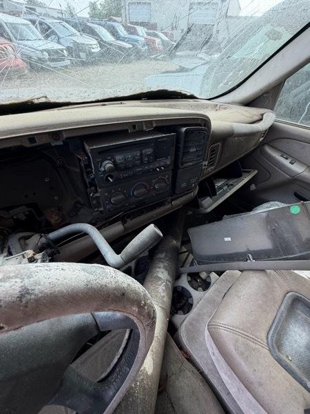 Chevrolet Silverado 1500 LT Ext. Cab Long Bed 4WD 2002