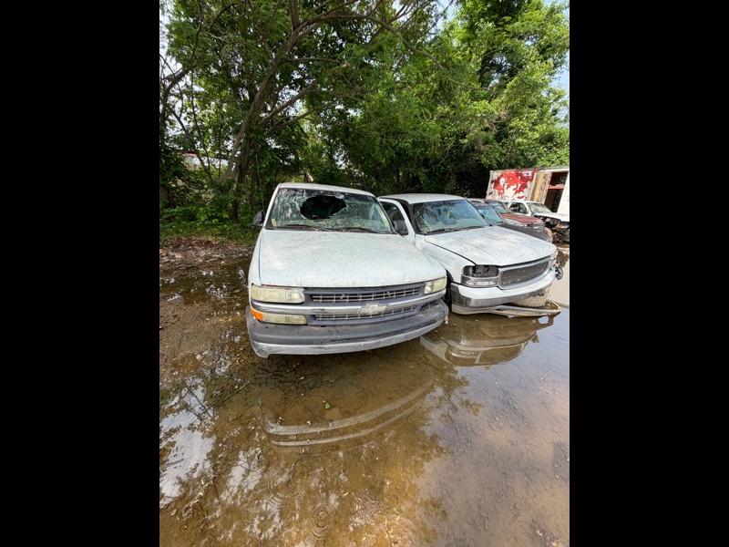 Chevrolet Silverado 1500 LS Long Bed 2WD 2002