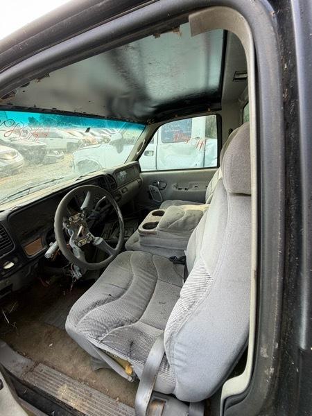 Chevrolet C/K 1500 Reg. Cab W/T 6.5-ft. bed 2WD 1998