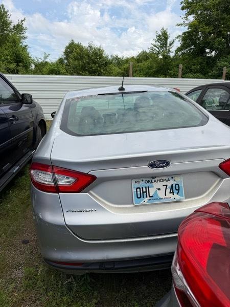 Ford Fusion SE 2015