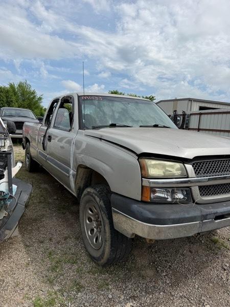 Chevrolet Silverado 1500 Work Truck Ext. Cab Short Bed 4WD 2005