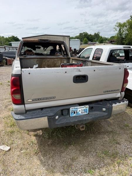 Chevrolet Silverado 1500 Work Truck Ext. Cab Short Bed 4WD 2005