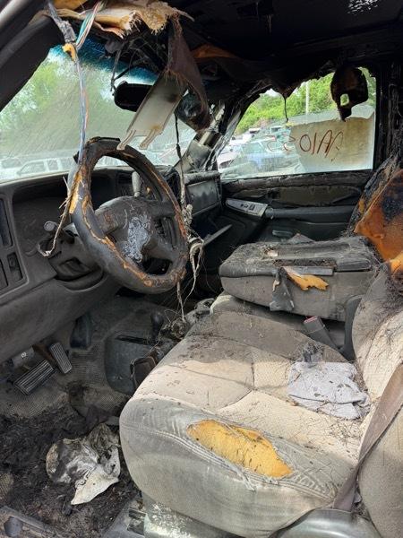 Chevrolet Silverado 1500 Work Truck Ext. Cab Short Bed 4WD 2005