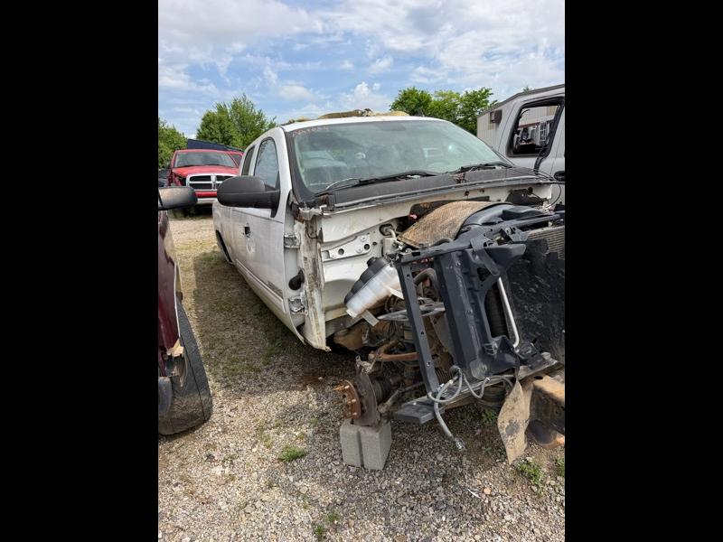GMC Sierra 1500 SL Ext. Cab 4WD 2011