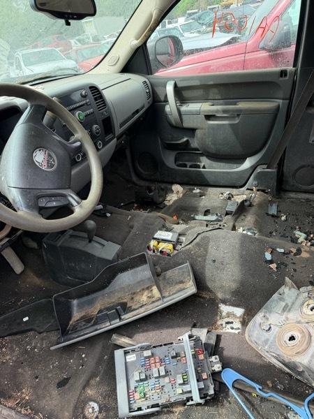 GMC Sierra 1500 SL Ext. Cab 4WD 2011