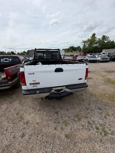 Ford F-250 SD XLT 2WD 2006