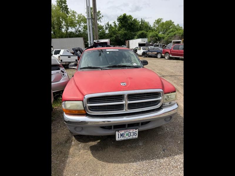 Dodge Dakota Club Cab 2WD 2001