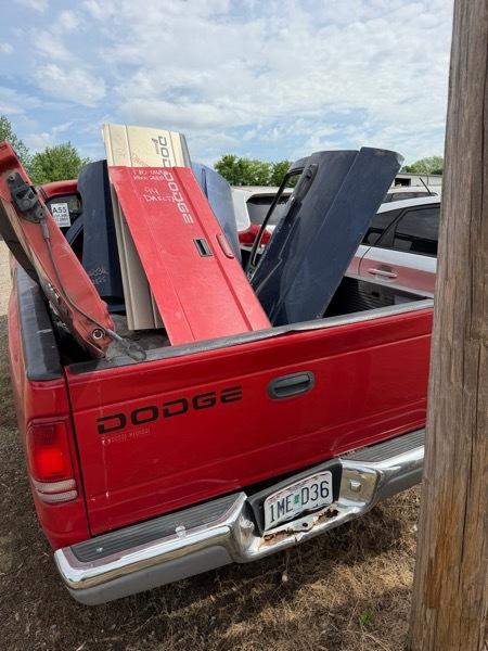 Dodge Dakota Club Cab 2WD 2001
