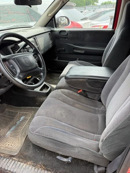 Dodge Dakota Club Cab 2WD 2001