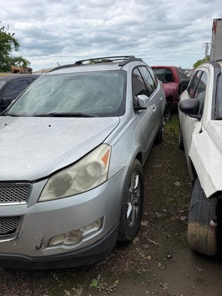 Chevrolet Traverse LTZ AWD 2011