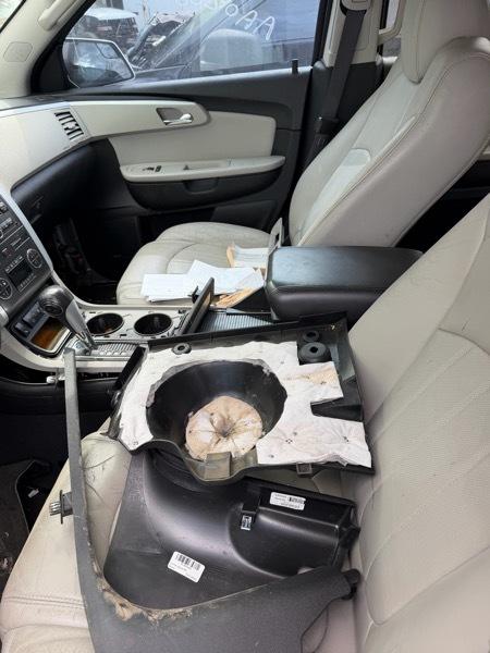 Chevrolet Traverse LTZ AWD 2011