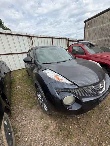 Nissan Juke S AWD 2011
