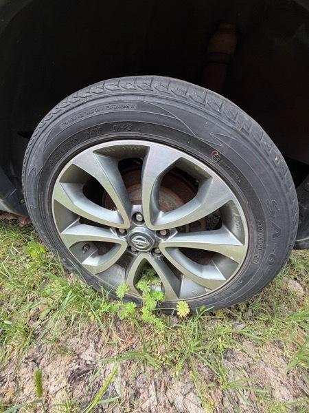 Nissan Juke S AWD 2011