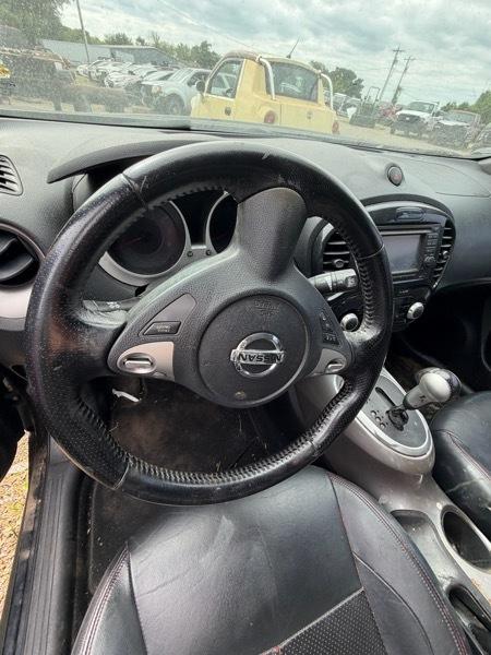 Nissan Juke S AWD 2011