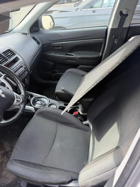 Mitsubishi Outlander Sport ES AWD 2013