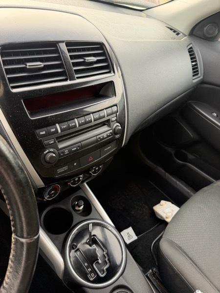 Mitsubishi Outlander Sport ES AWD 2013