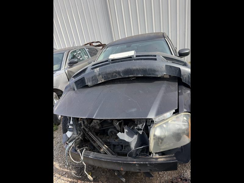 Dodge Magnum SE 2007