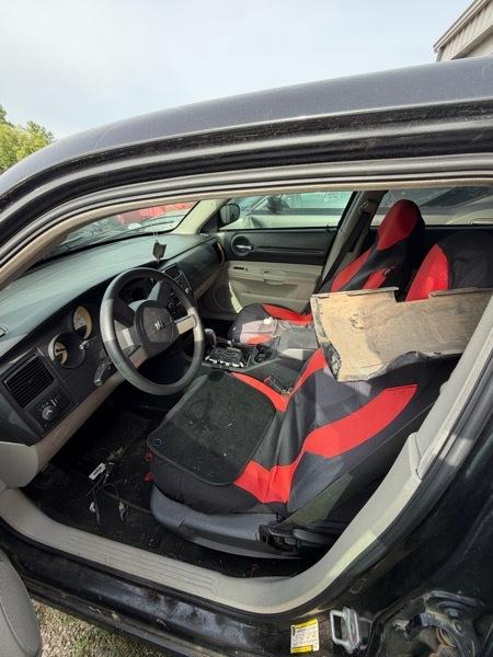 Dodge Magnum SE 2007