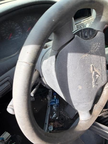 Ford Mustang Premium Coupe 2004