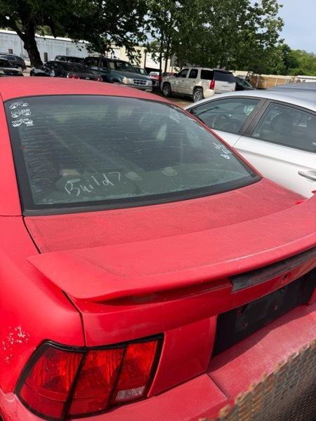 Ford Mustang Premium Coupe 2004